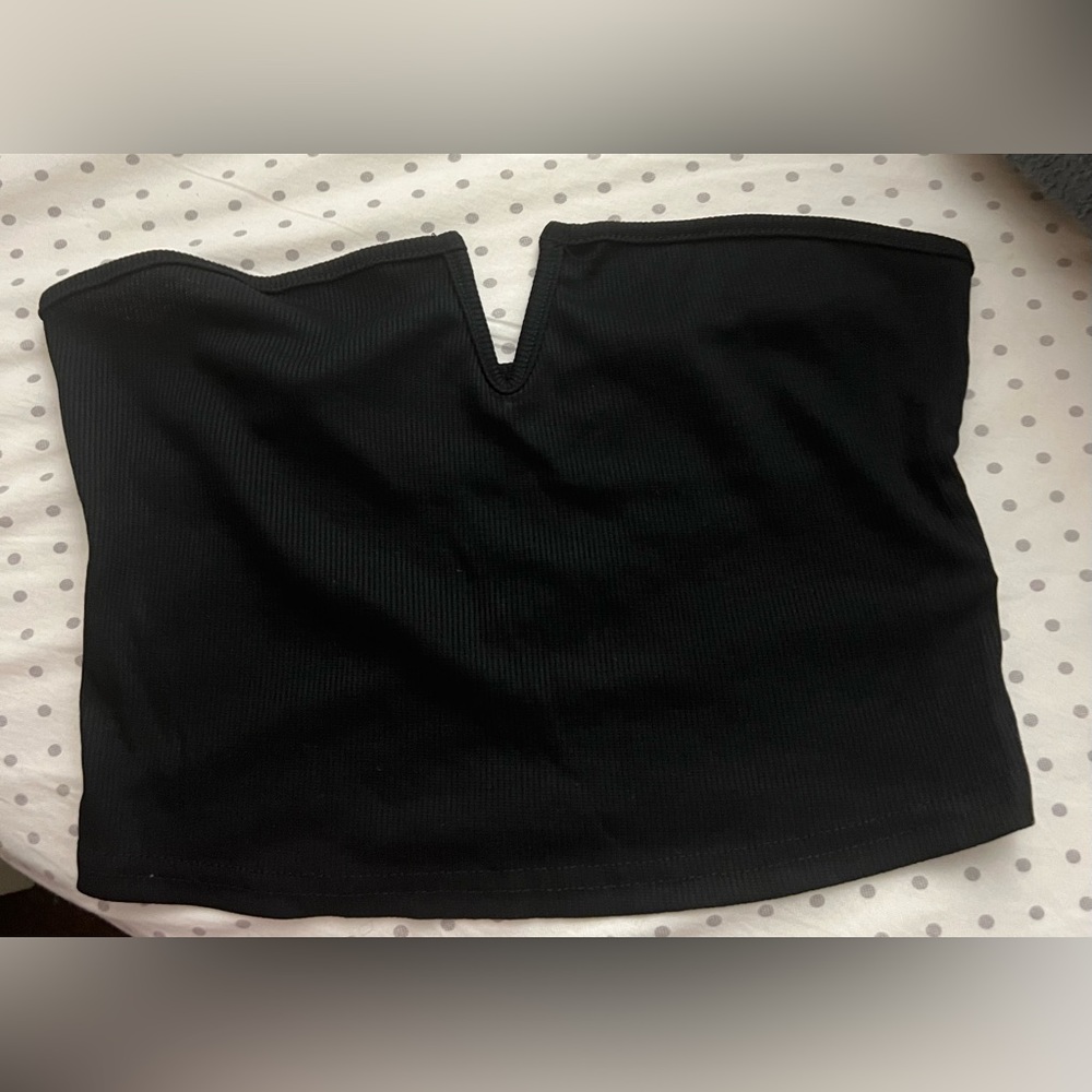Black crop top size small